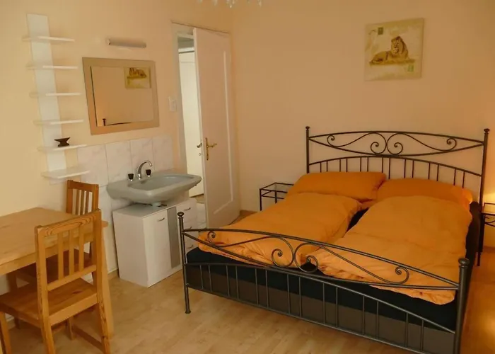 Casa Blumer - Mit 1200m2 Garten By Interhome Holiday home Zurich