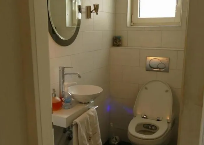 Casa Blumer - Mit 1200m2 Garten By Interhome بيت للعطل زيورخ